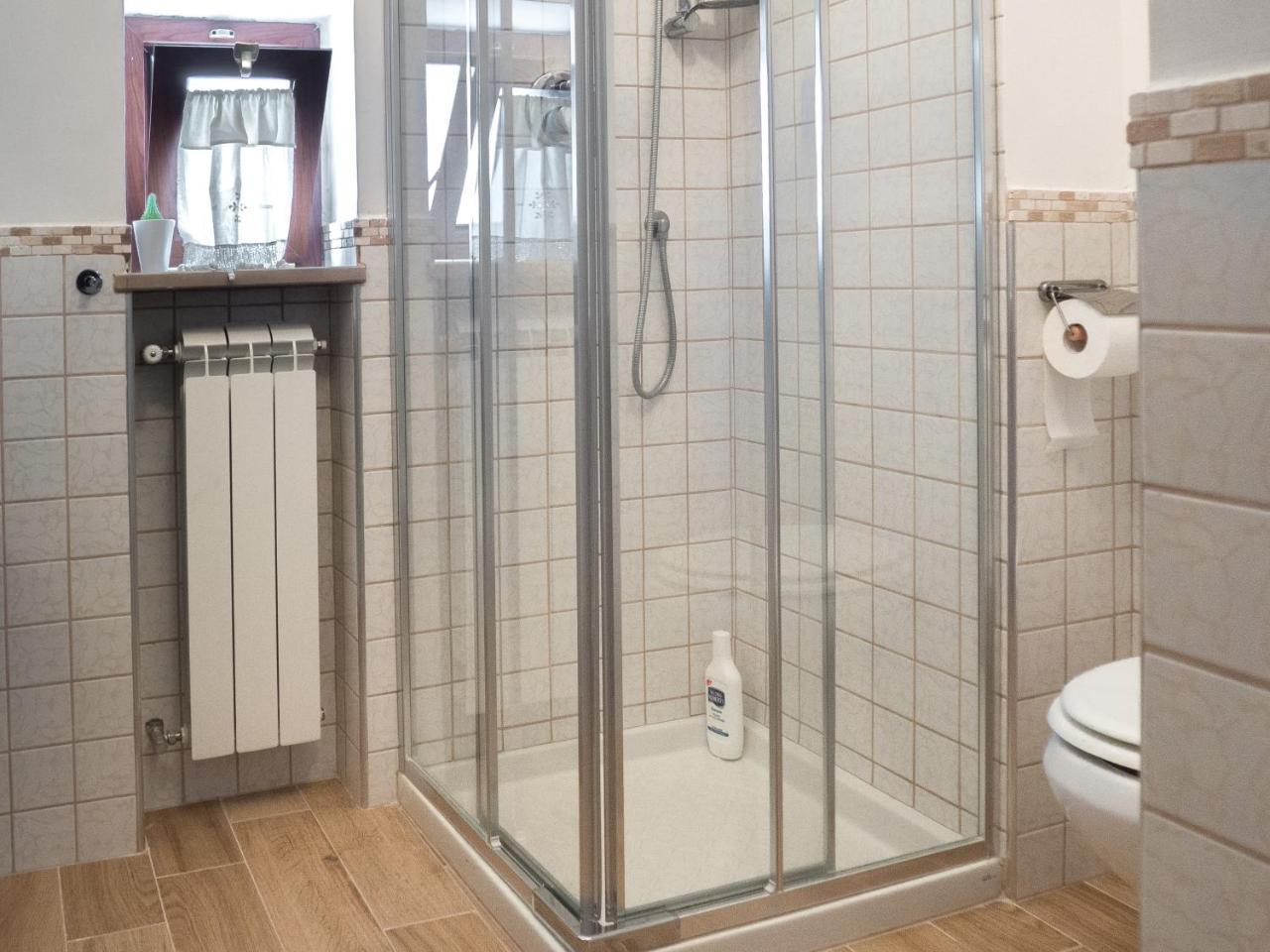 B&B A Casa Di Maybe Касерта Екстериор снимка